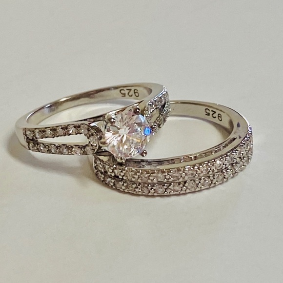 925 Sterling Silver CZ Two Piece Bridal Ring Set - Picture 3 of 10